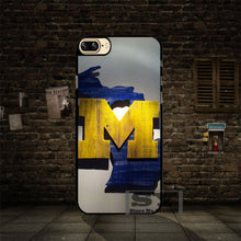 Michigan Wolverines Logo cell phone Case Cover For Samsung Galaxy S2 S3 S4 S5 Mini S6 S7 S8 Edge Plus A3 A5 A7 Note